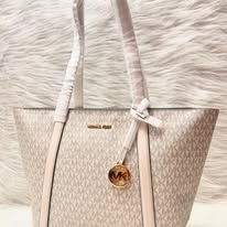 Michael Kors original shoulder bag