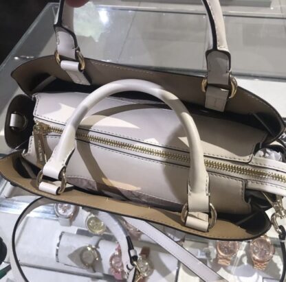 Michael kors large bag - Image 8