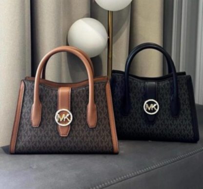 Michael kors cross bag