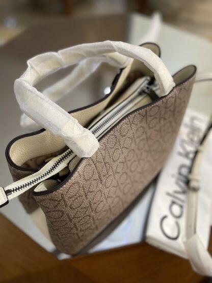 Calvin klein medium cross bag - Image 6