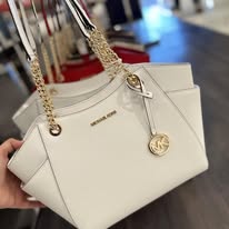 Michael Kors shoulder Style